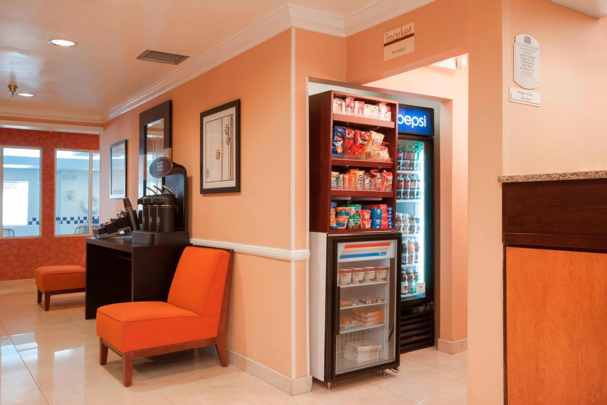 Fairfield Inn & Suites Hattiesburg / University Экстерьер фото