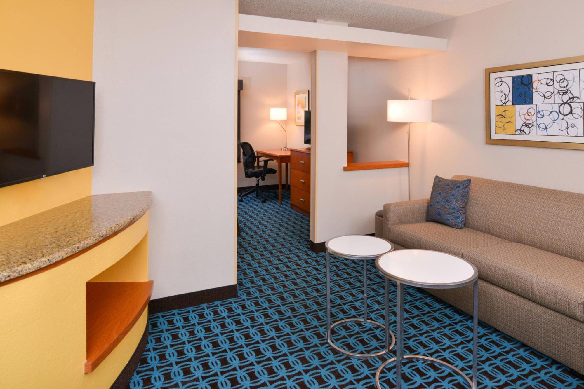 Fairfield Inn & Suites Hattiesburg / University Экстерьер фото