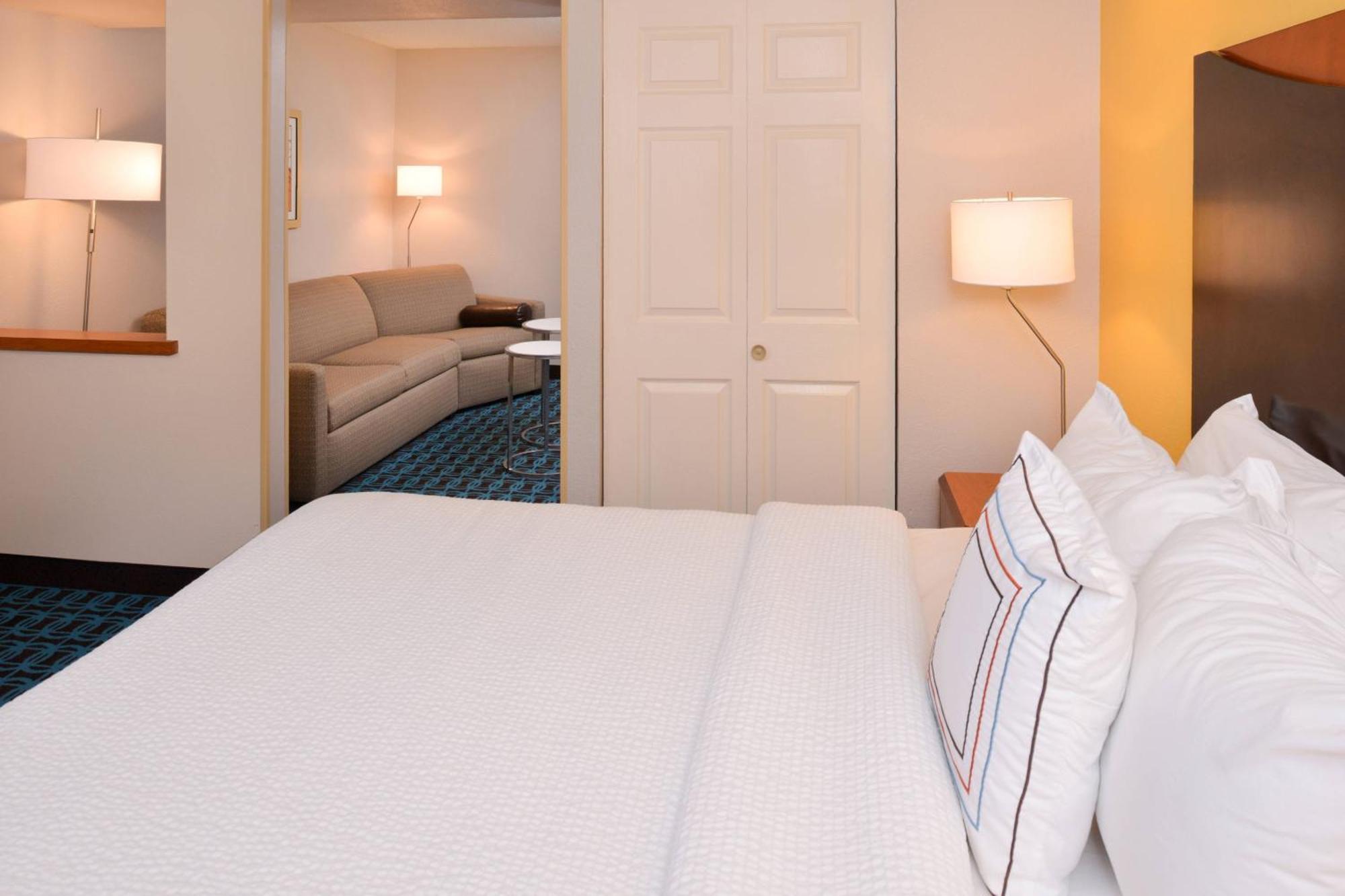Fairfield Inn & Suites Hattiesburg / University Экстерьер фото
