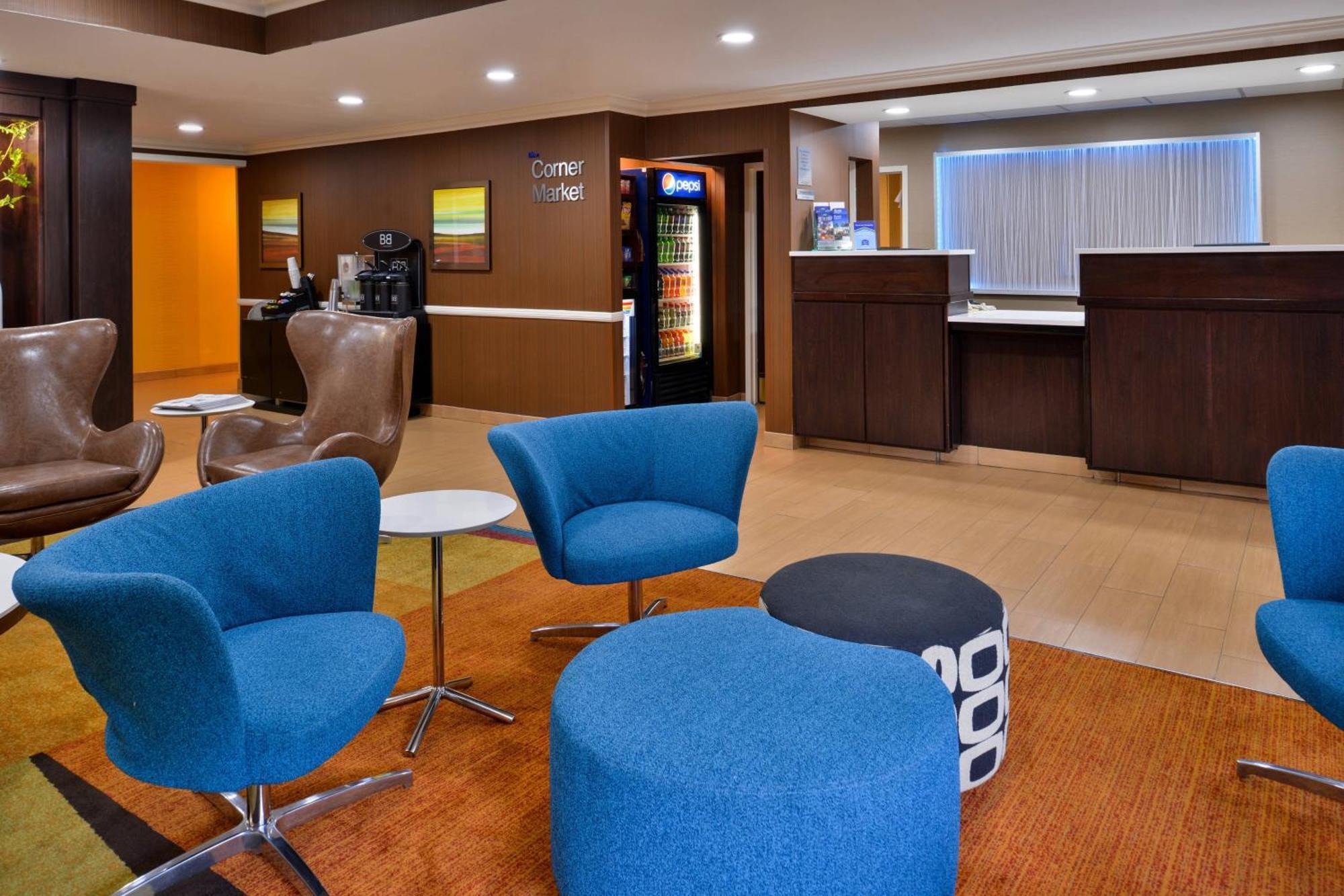 Fairfield Inn & Suites Hattiesburg / University Экстерьер фото