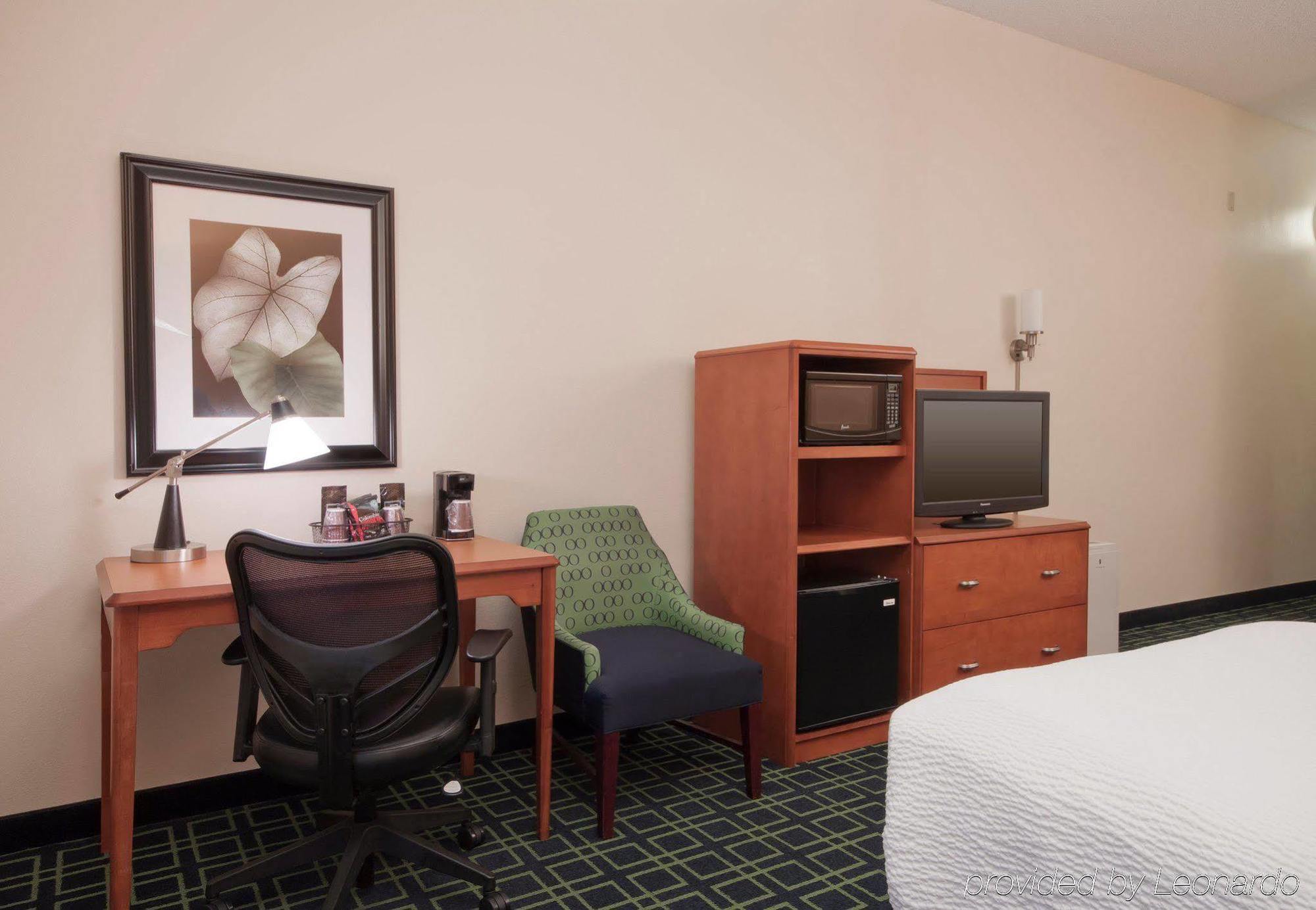 Fairfield Inn & Suites Hattiesburg / University Экстерьер фото