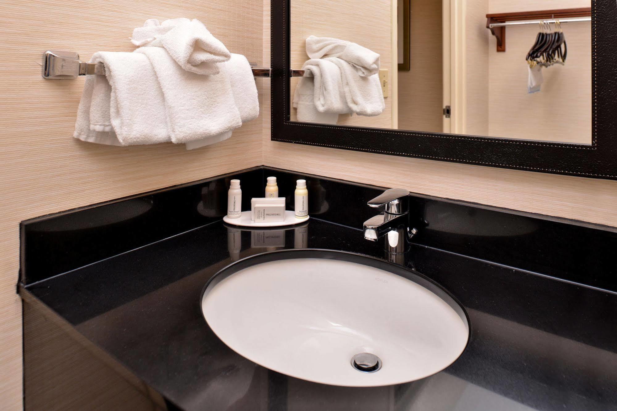 Fairfield Inn & Suites Hattiesburg / University Экстерьер фото